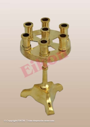 Alternative view of Candlestick. small, 7 candles